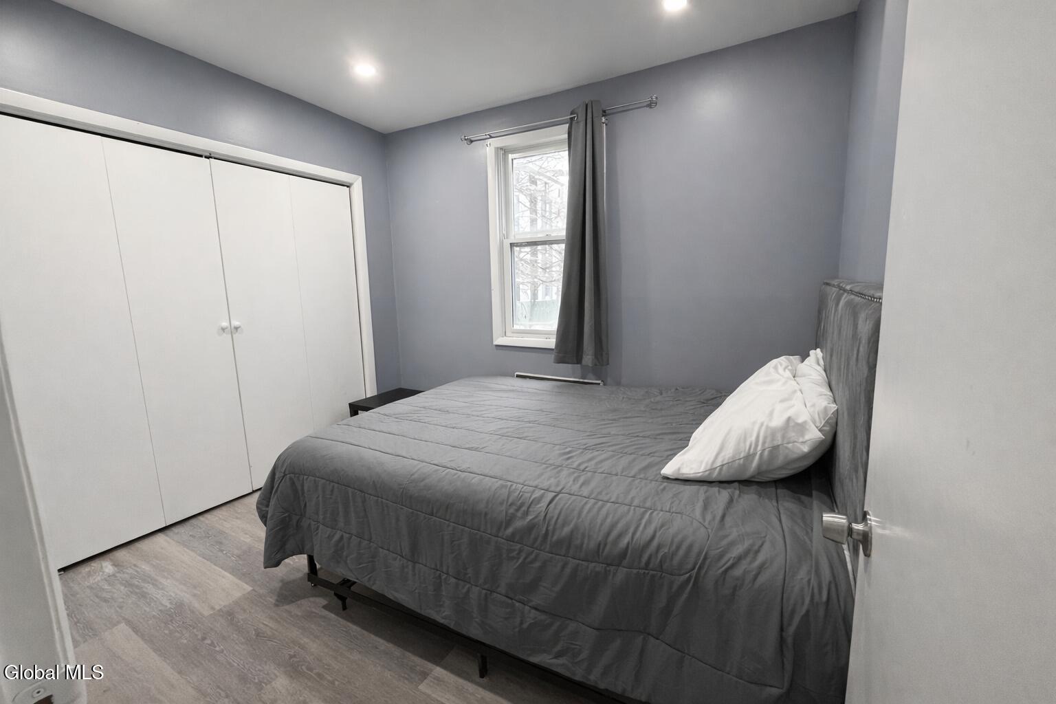 17 Landon Terrace Schenectady NY 12308