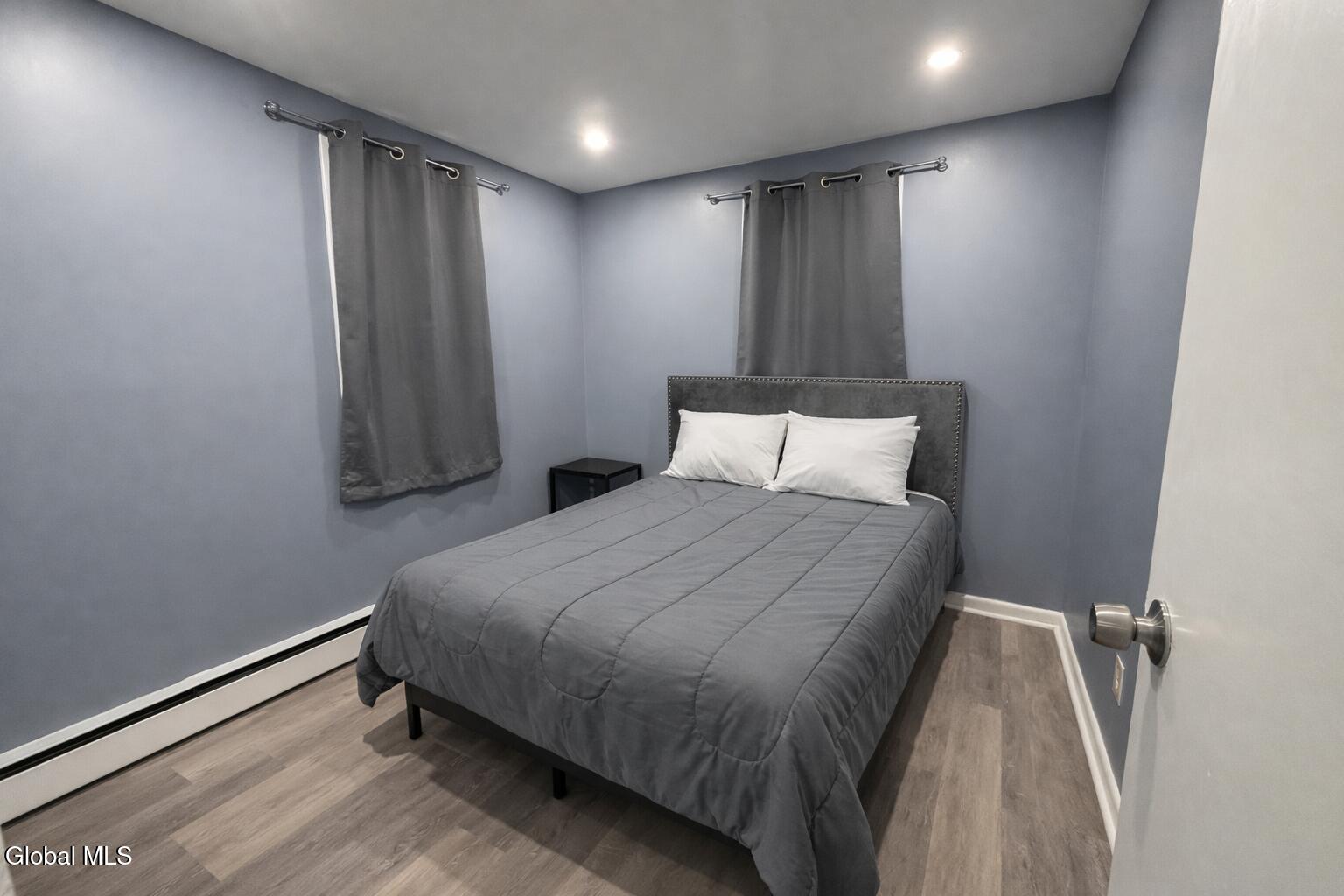 17 Landon Terrace Schenectady NY 12308