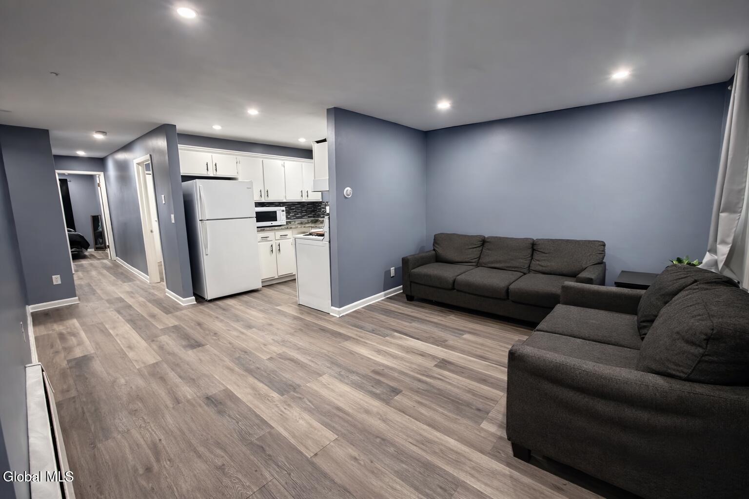 17 Landon Terrace Schenectady NY 12308