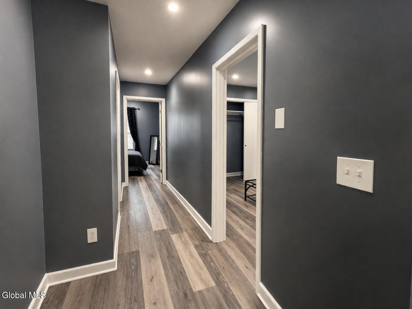 17 Landon Terrace Schenectady NY 12308