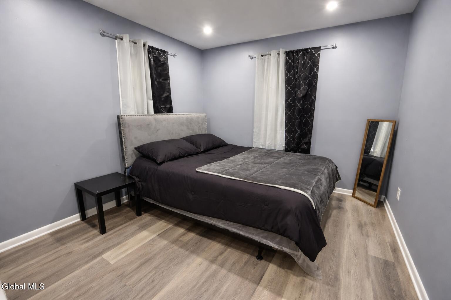 17 Landon Terrace Schenectady NY 12308