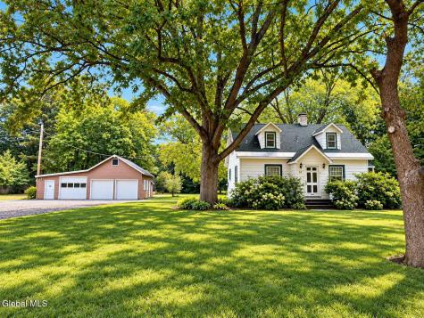 31 Thomas Avenue Hudson Falls NY 12839