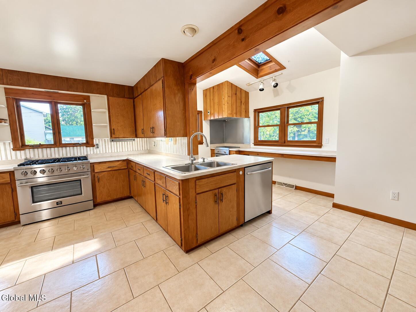 31 Thomas Avenue Hudson Falls NY 12839