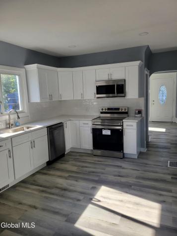 2734 Broadway Schenectady NY 12306
