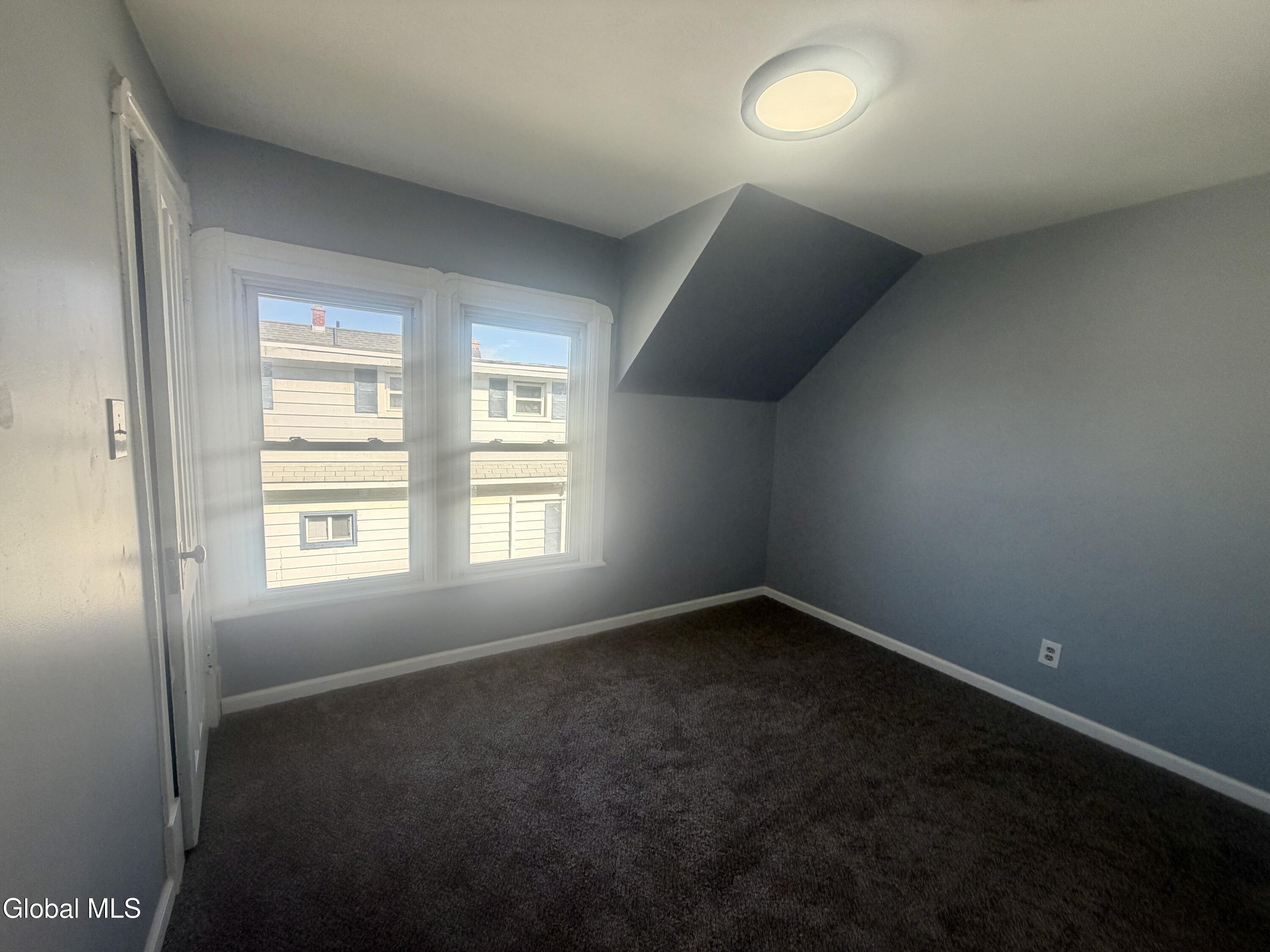 2734 Broadway Schenectady NY 12306