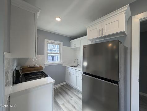 2734 Broadway Schenectady NY 12306