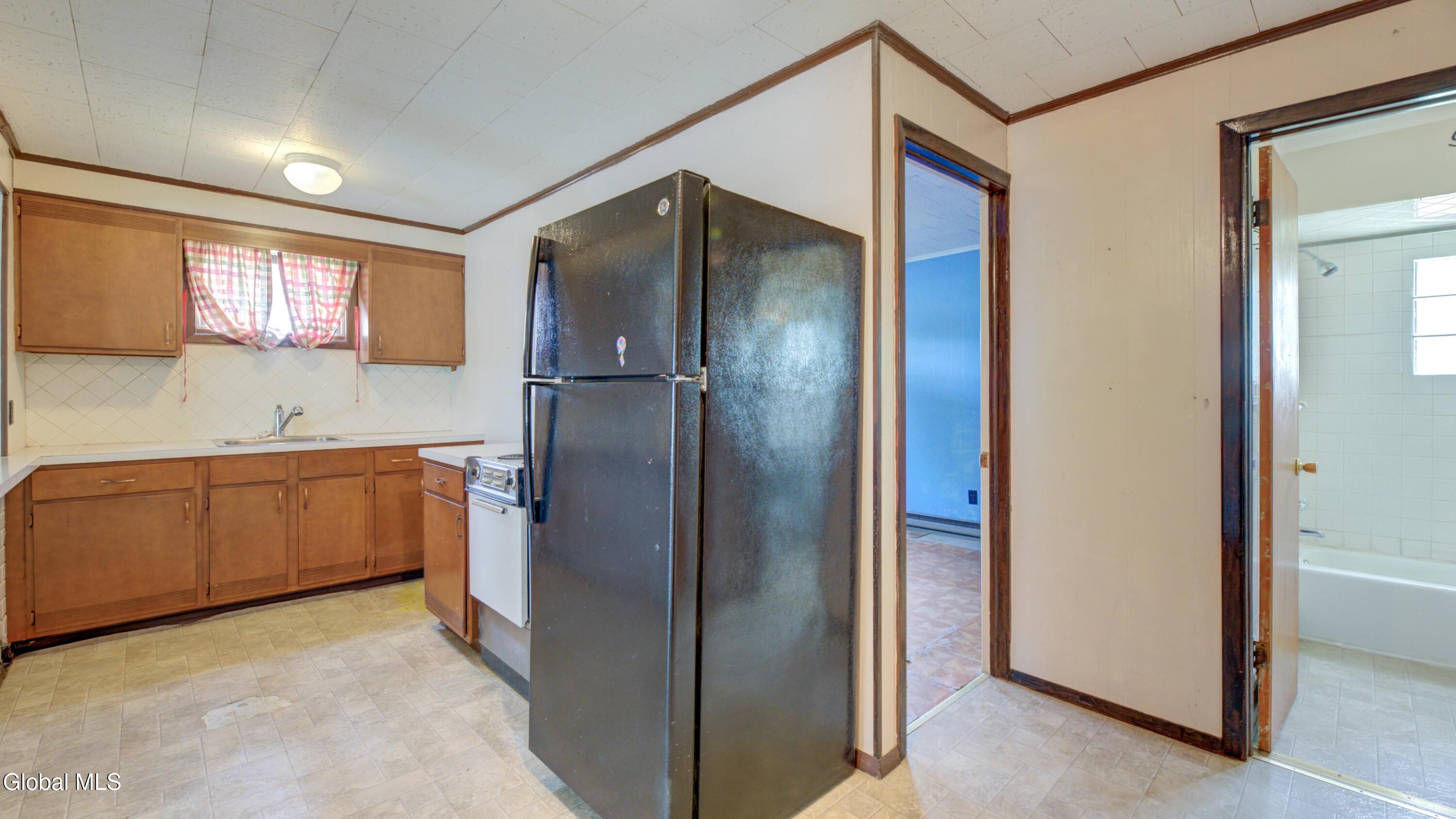 62 Orchard Street Gloversville NY 12078