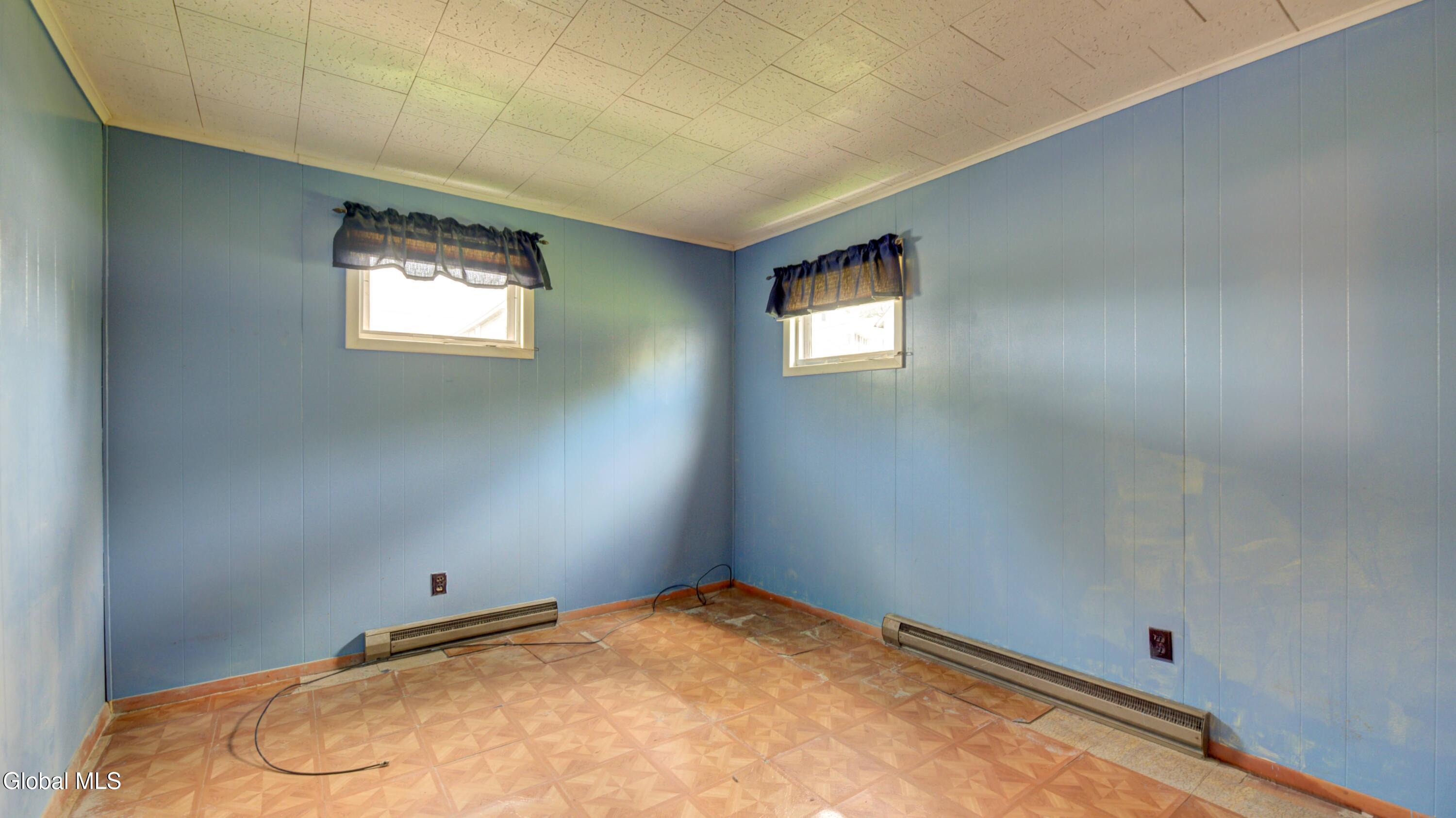 62 Orchard Street Gloversville NY 12078