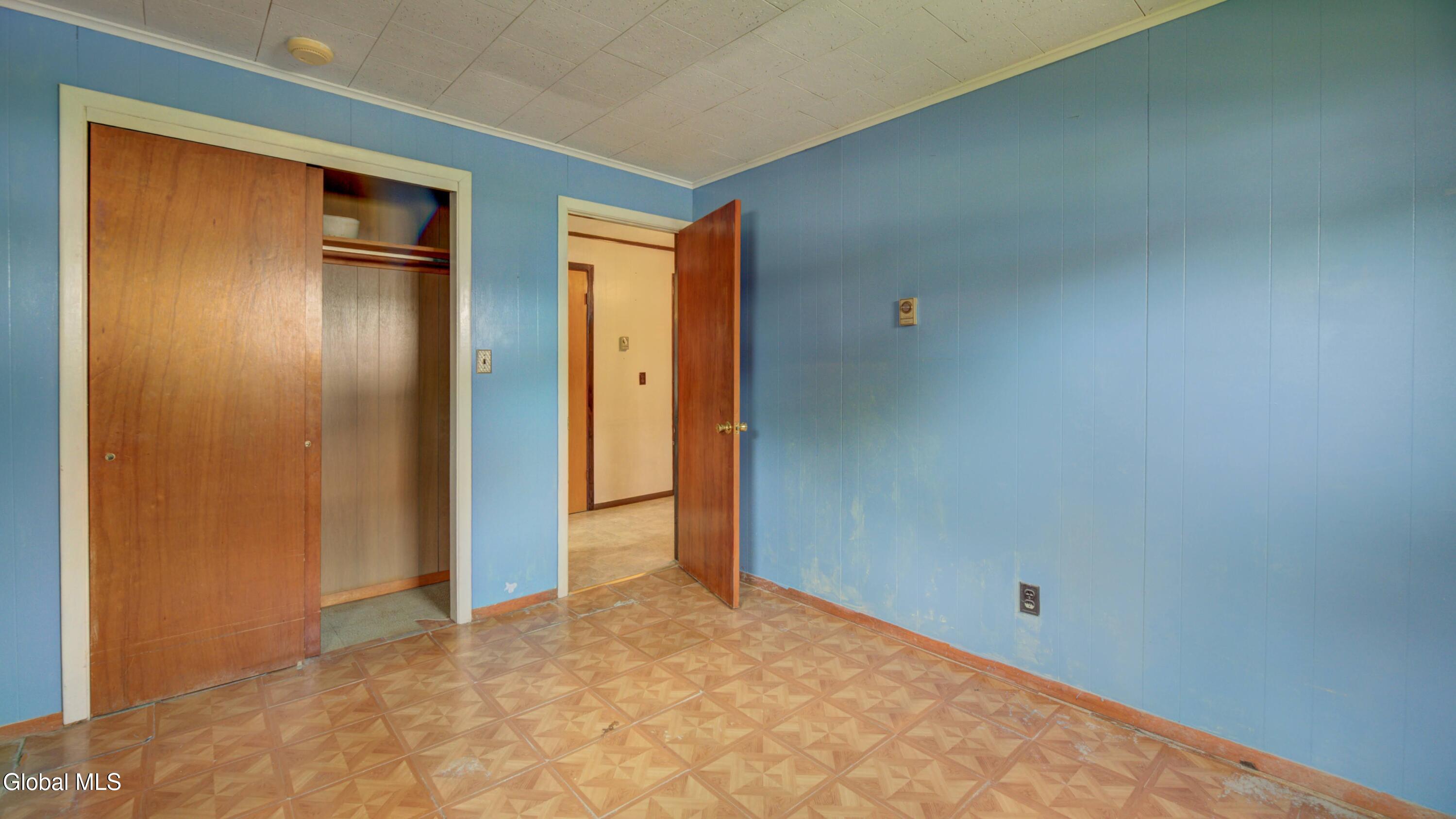62 Orchard Street Gloversville NY 12078