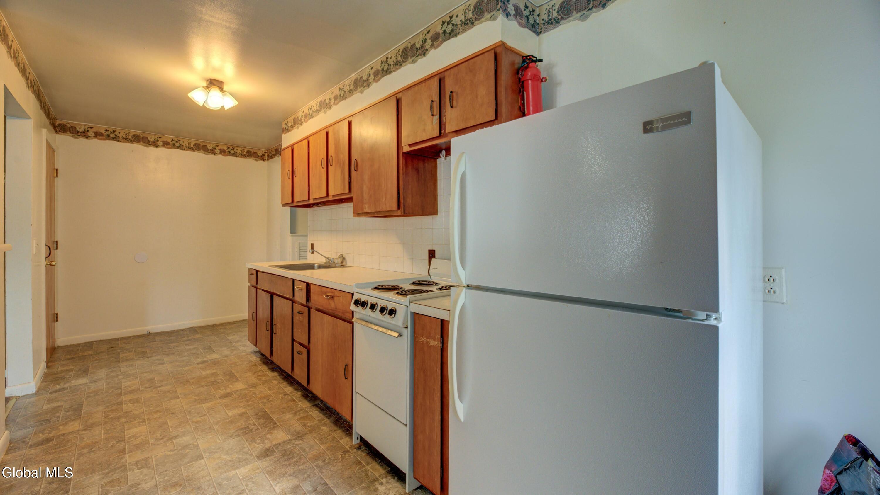 62 Orchard Street Gloversville NY 12078