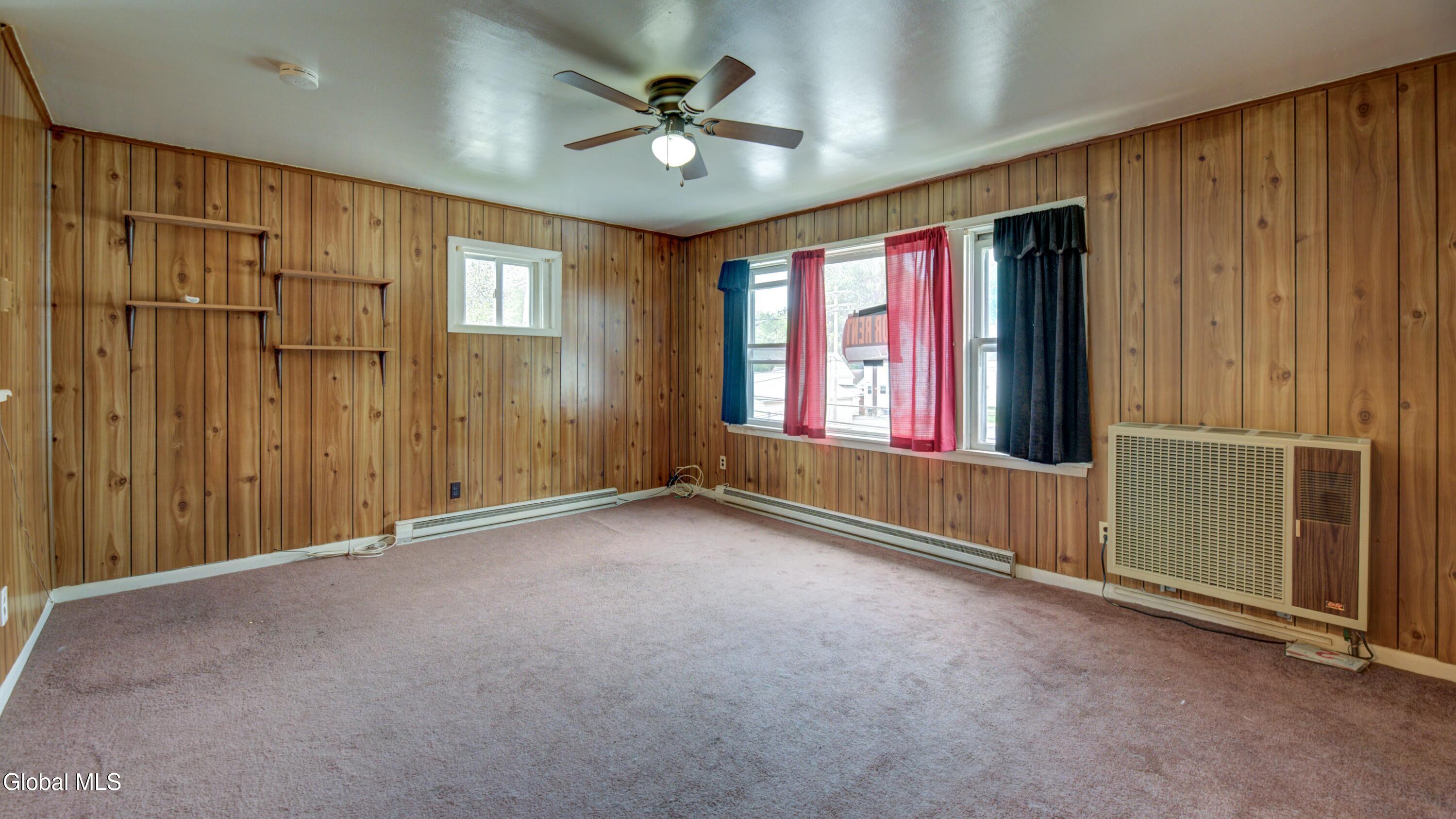 62 Orchard Street Gloversville NY 12078