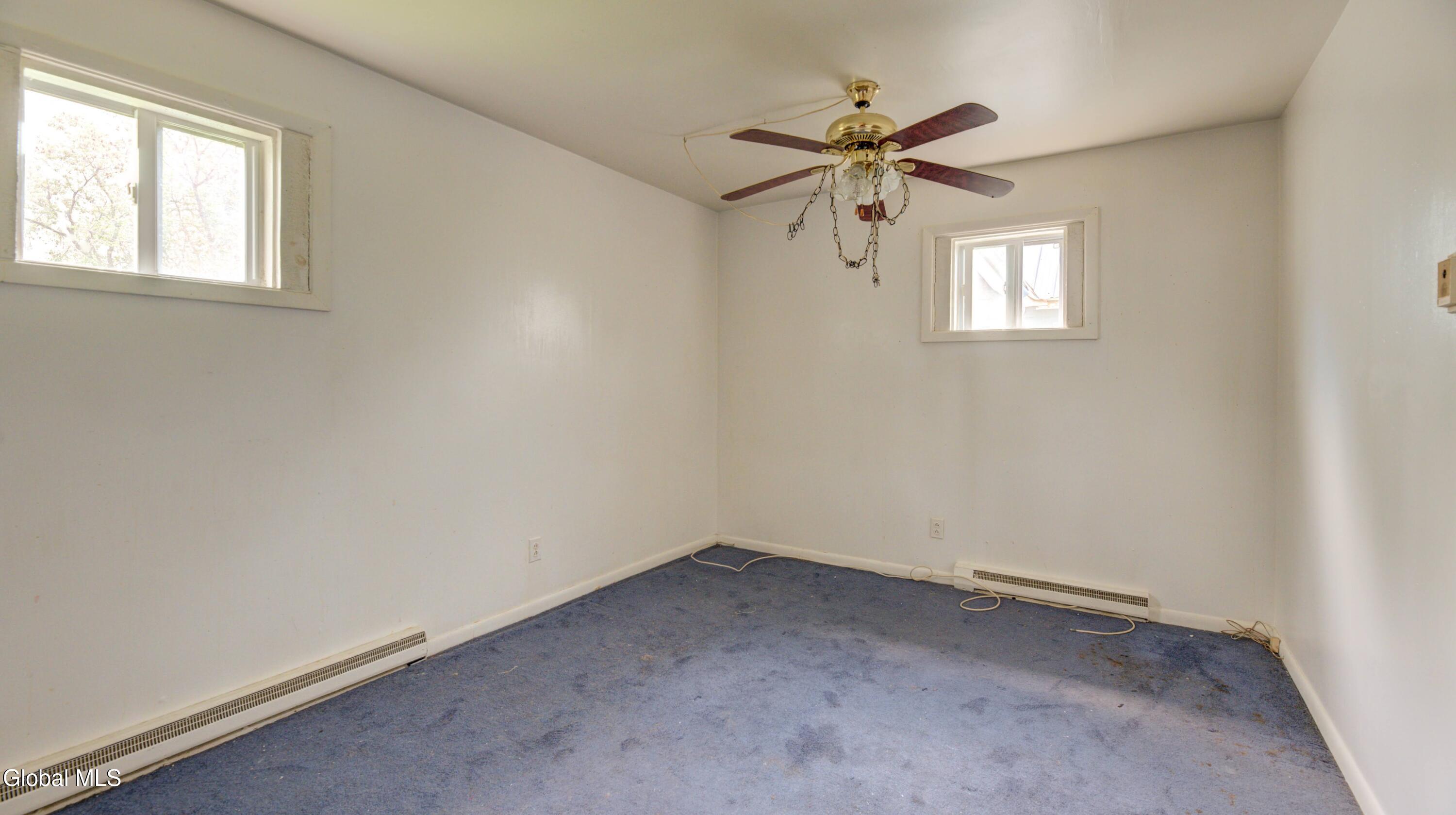62 Orchard Street Gloversville NY 12078