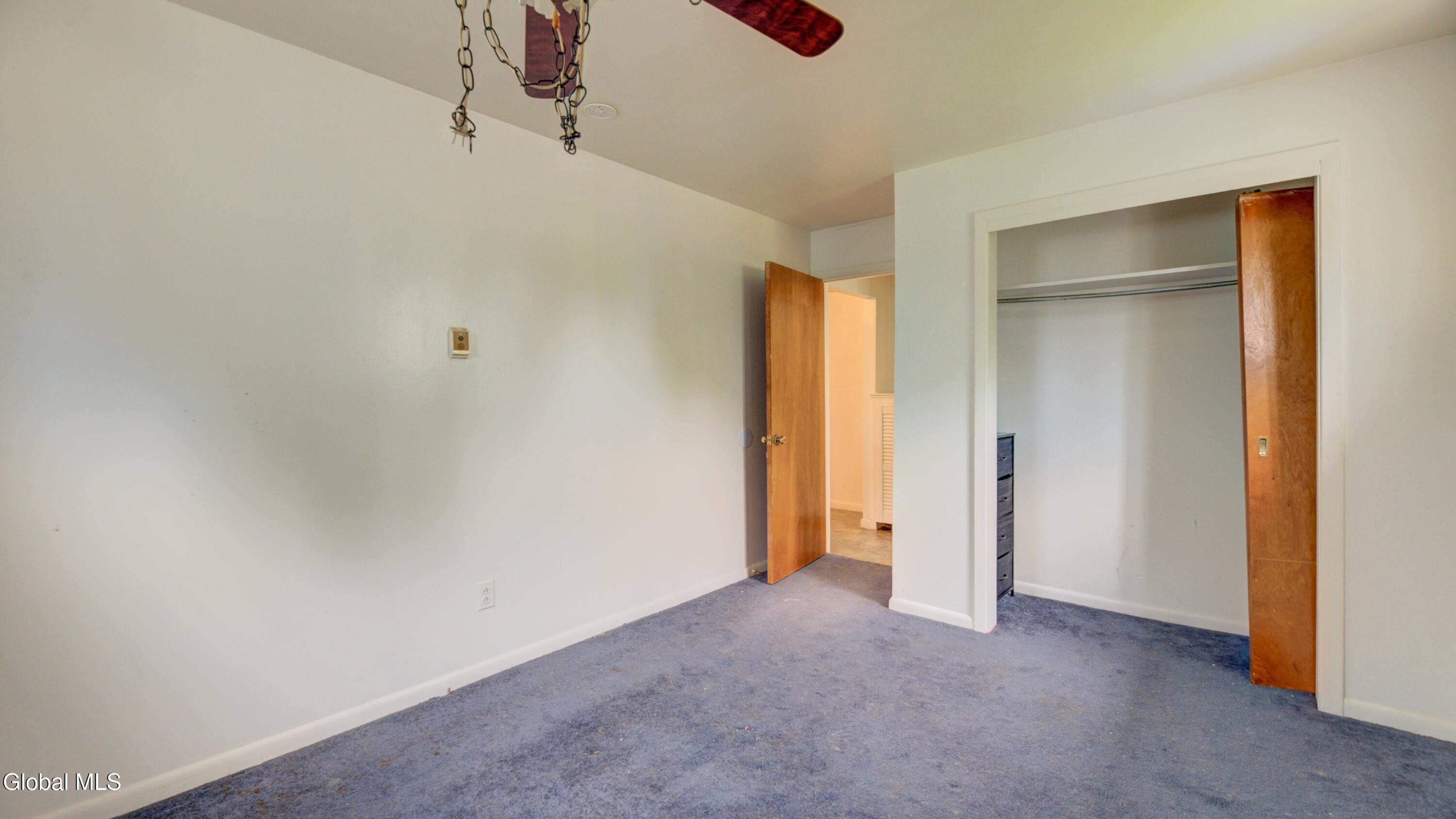 62 Orchard Street Gloversville NY 12078