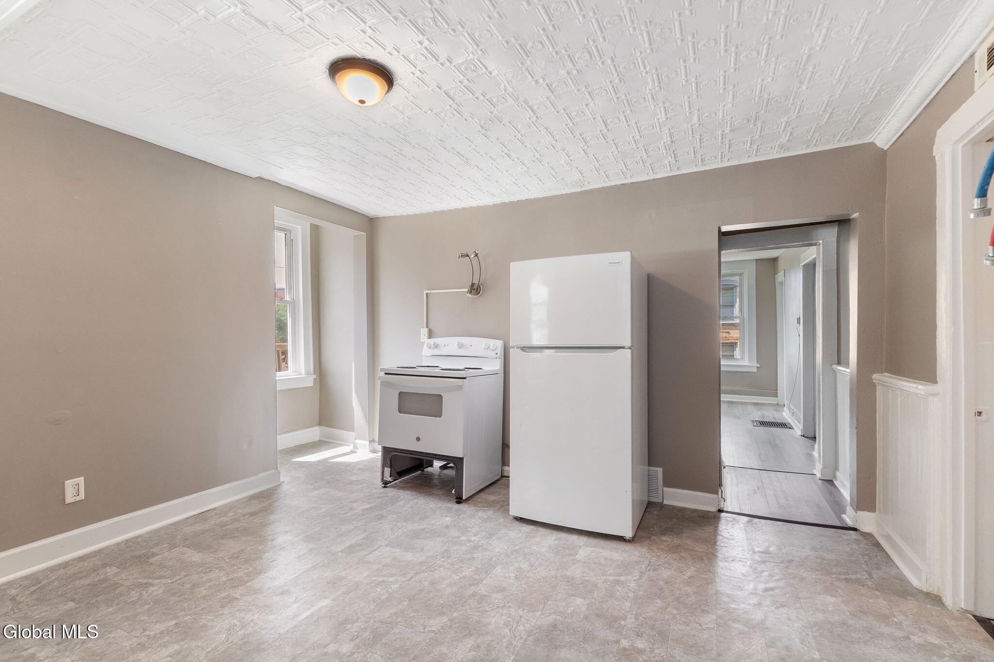 1302 5th Avenue Troy NY 12180