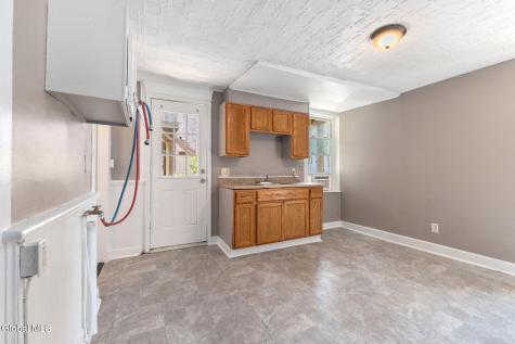 1302 5th Avenue Troy NY 12180