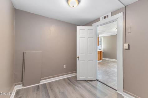 1302 5th Avenue Troy NY 12180