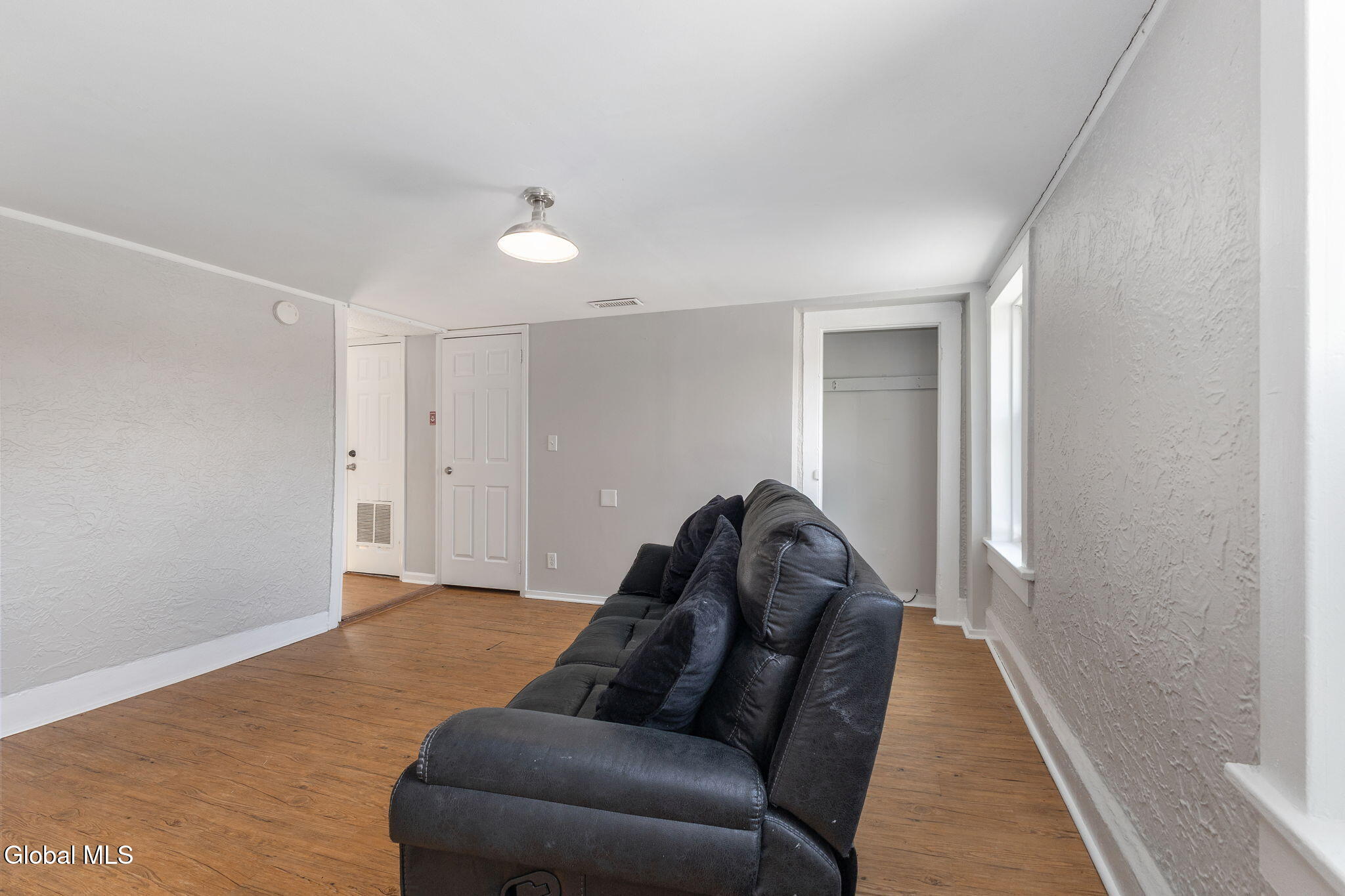 1302 5th Avenue Troy NY 12180