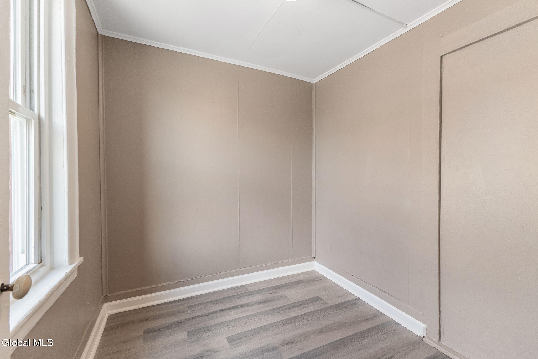 1302 5th Avenue Troy NY 12180
