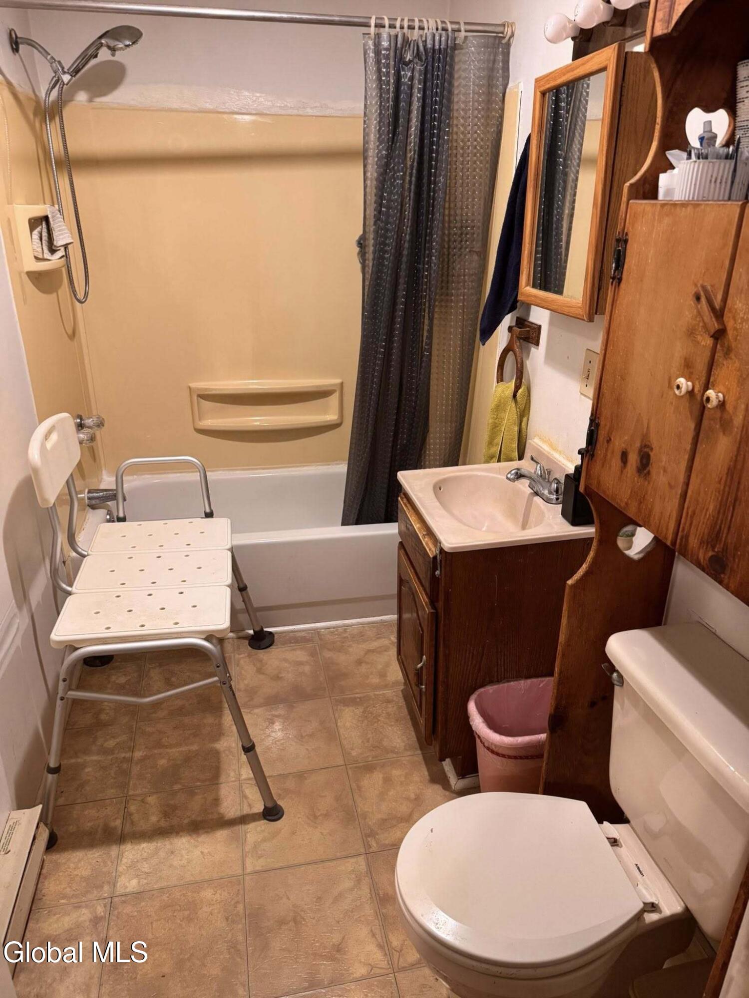 34 Leonard Street Mechanicville NY 12118