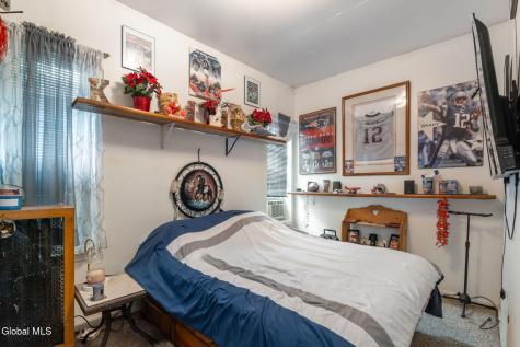 944 Park Avenue Schenectady NY 12308