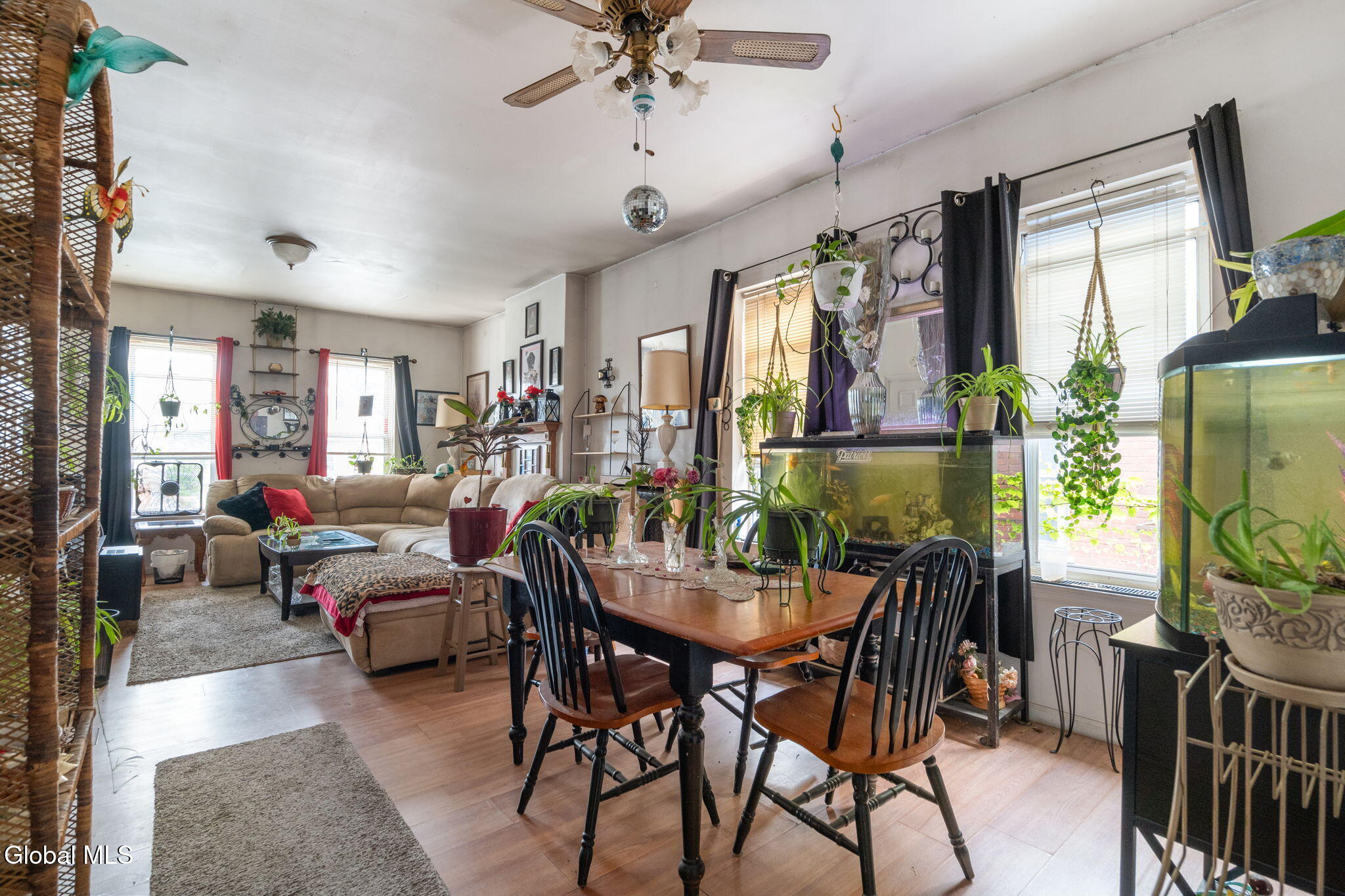 944 Park Avenue Schenectady NY 12308