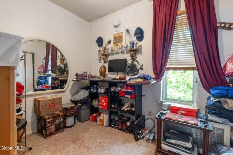 944 Park Avenue Schenectady NY 12308