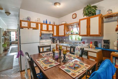 944 Park Avenue Schenectady NY 12308