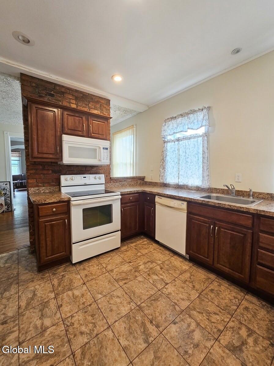 2165 14th Street Troy NY 12180
