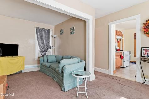 941 Cleveland Avenue Schenectady NY 12306