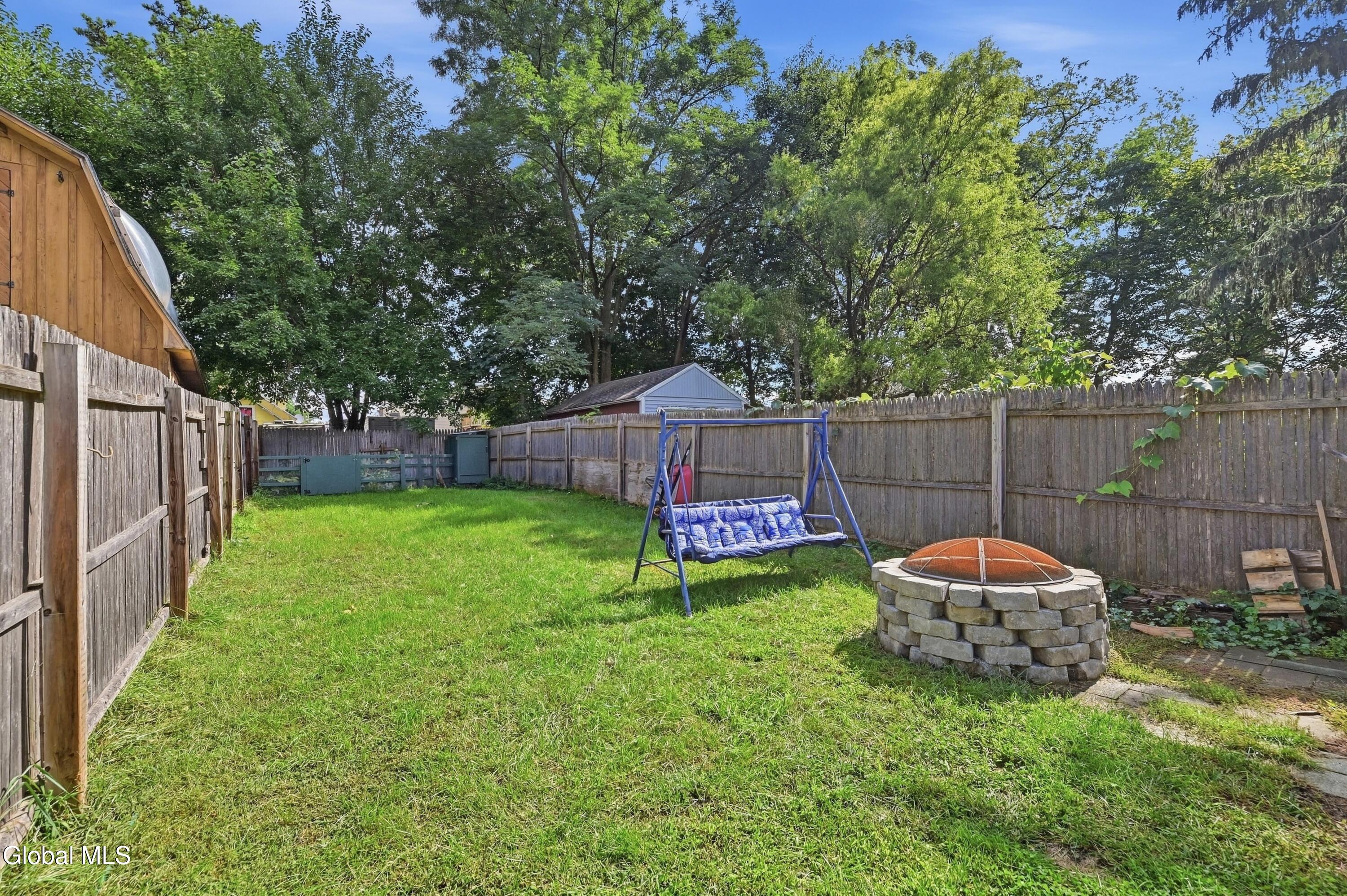 941 Cleveland Avenue Schenectady NY 12306