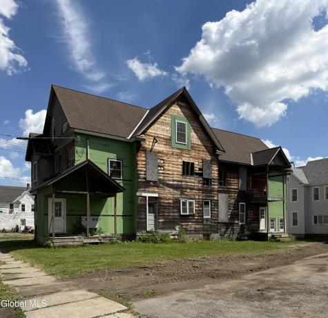 21 North Street Gloversville NY 12078