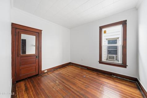 69 6th Avenue Troy NY 12180