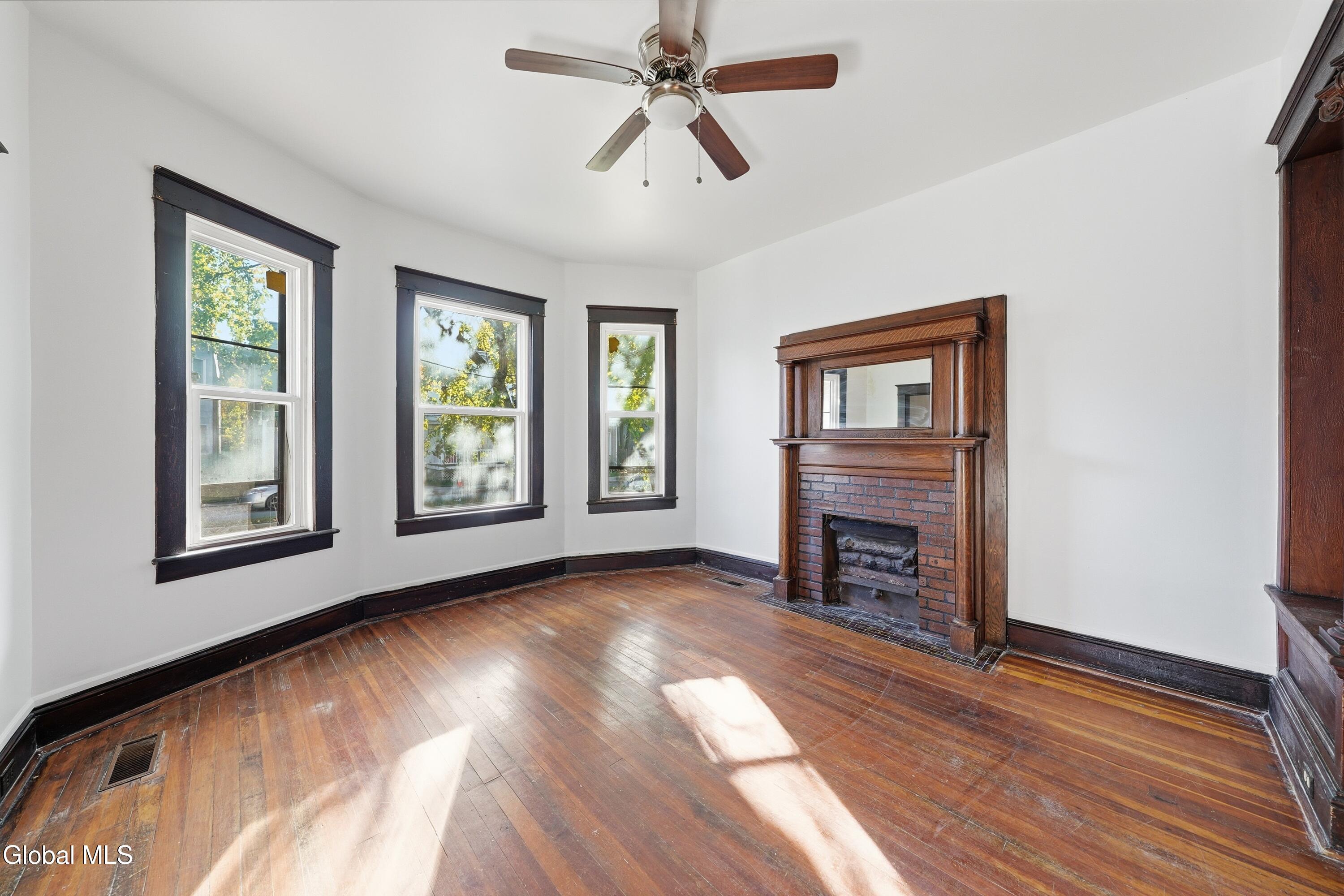 69 6th Avenue Troy NY 12180