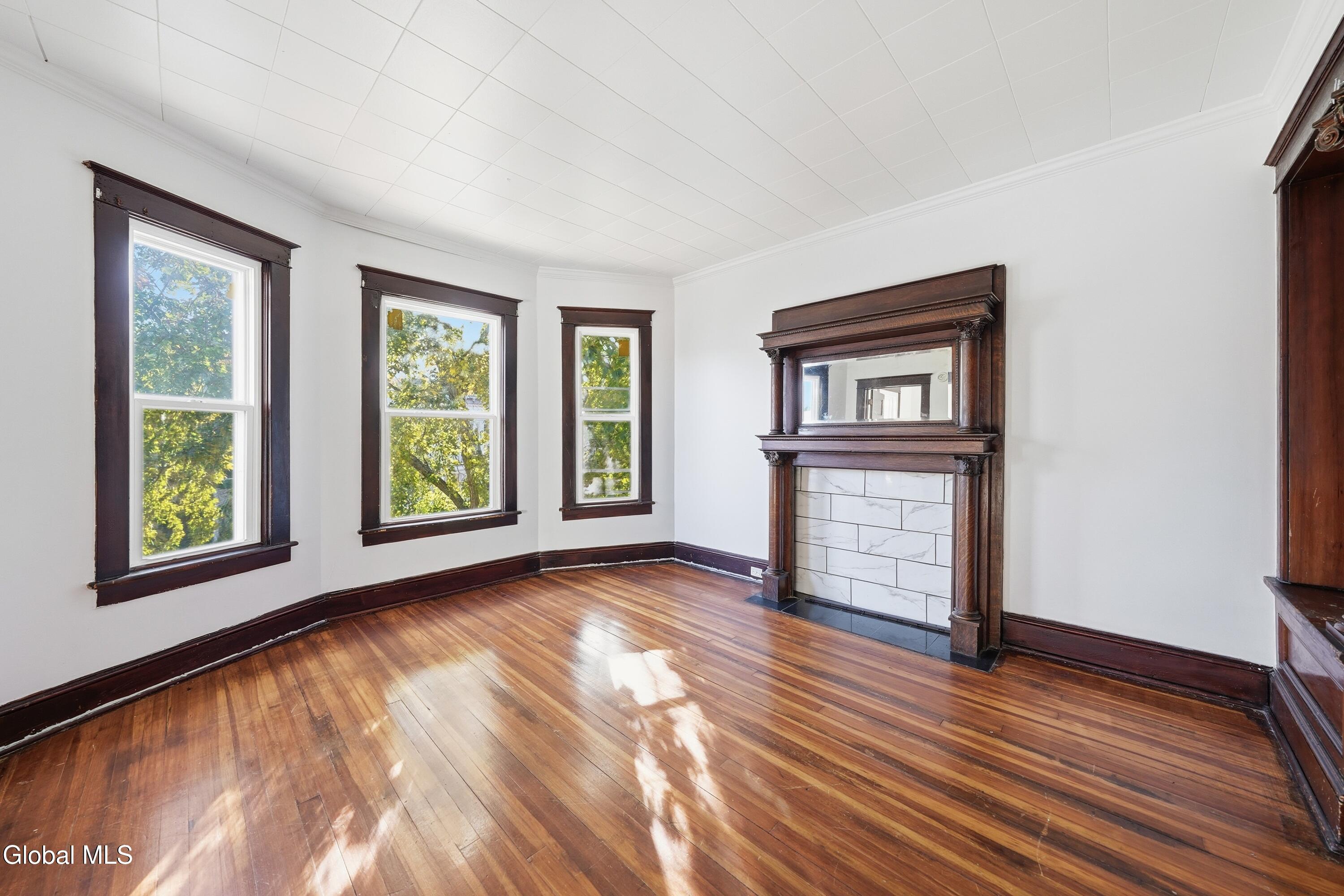 69 6th Avenue Troy NY 12180