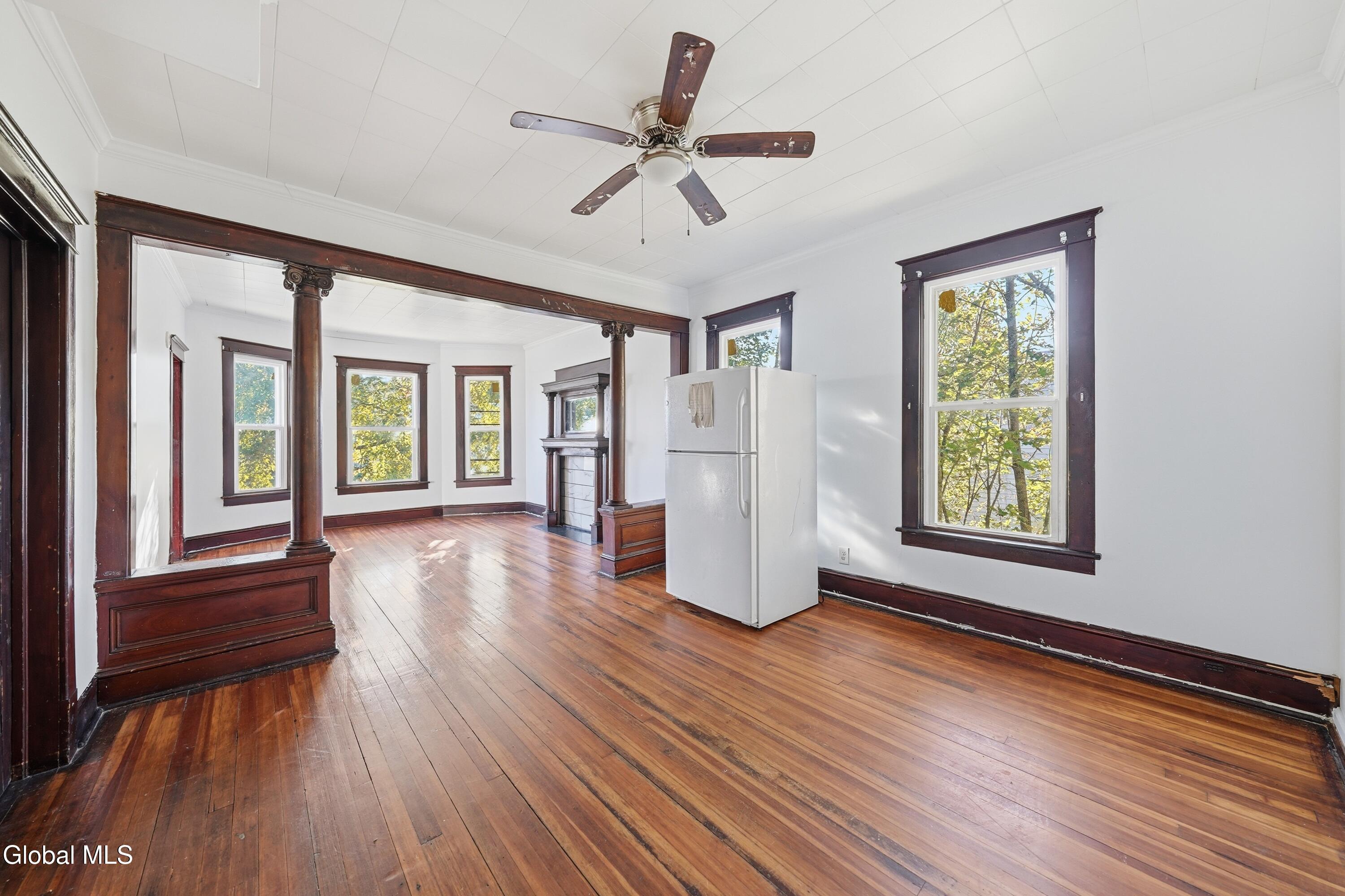 69 6th Avenue Troy NY 12180