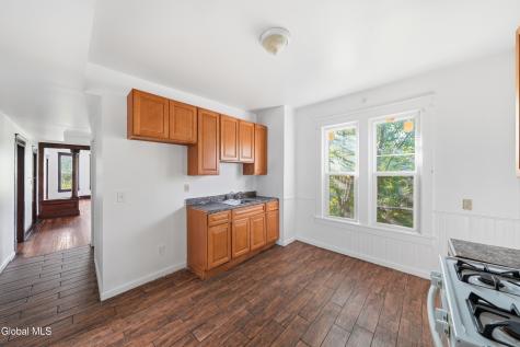 69 6th Avenue Troy NY 12180