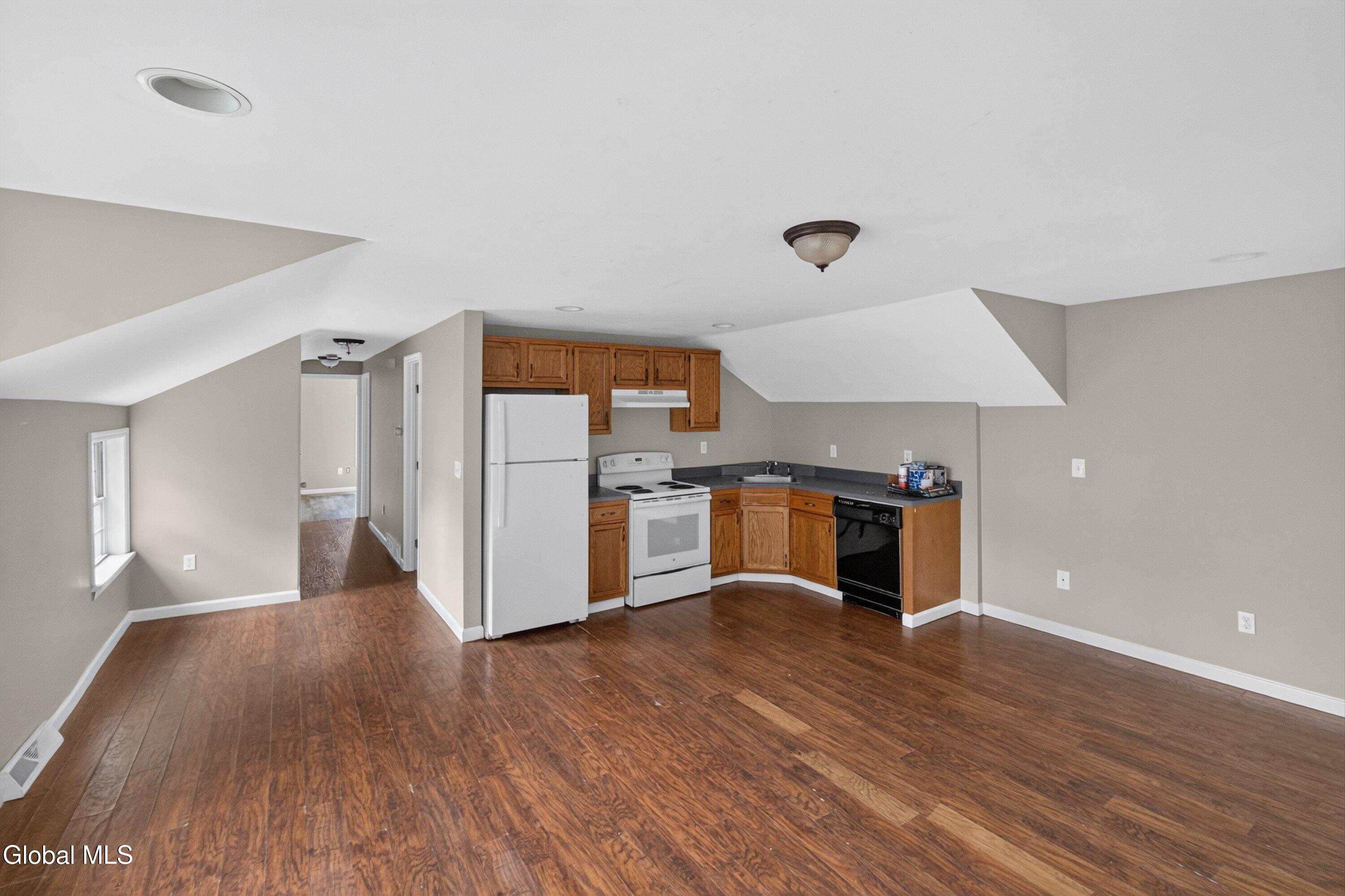 473 Washington Avenue Albany NY 12206