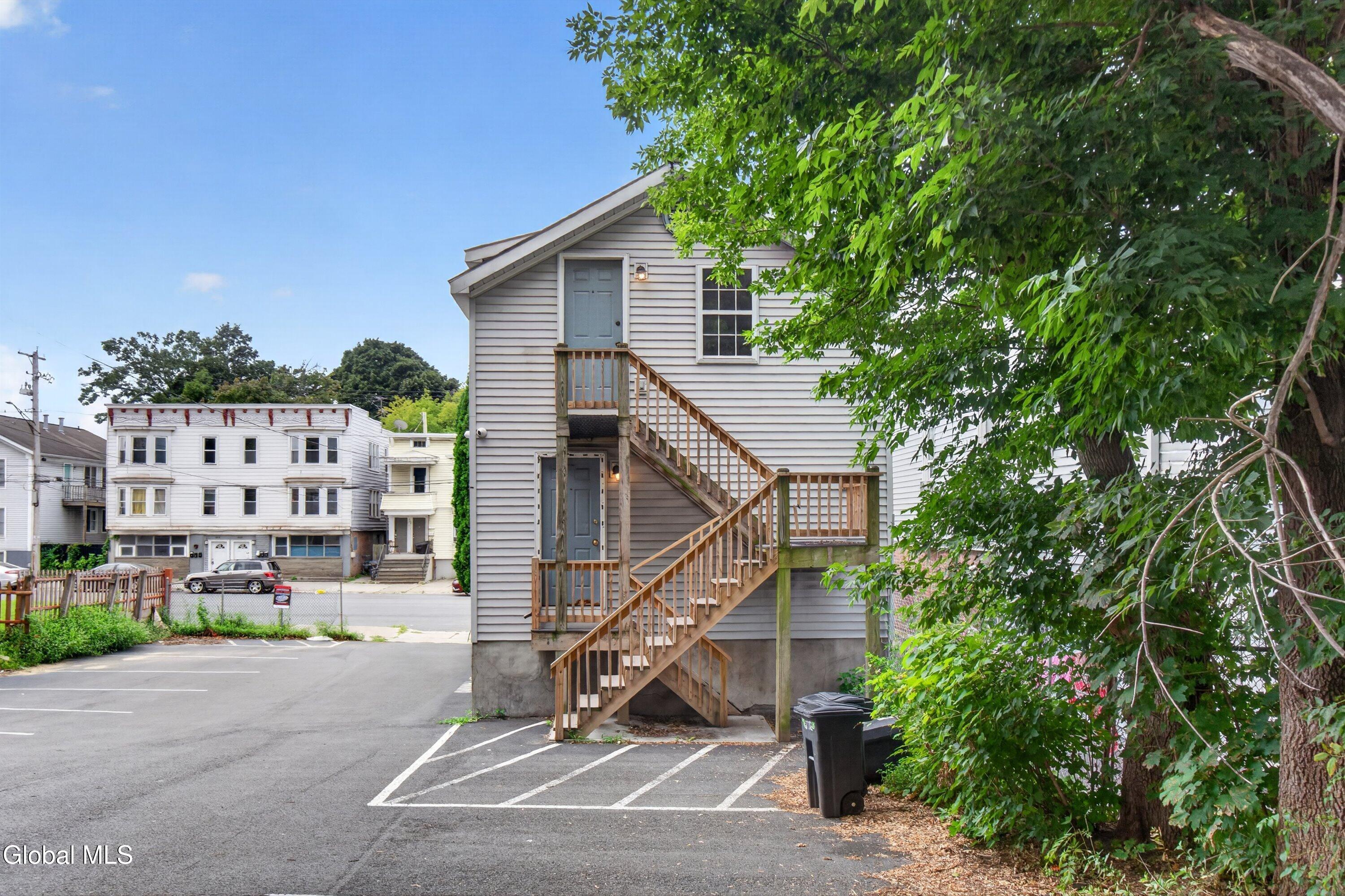 473 Washington Avenue Albany NY 12206
