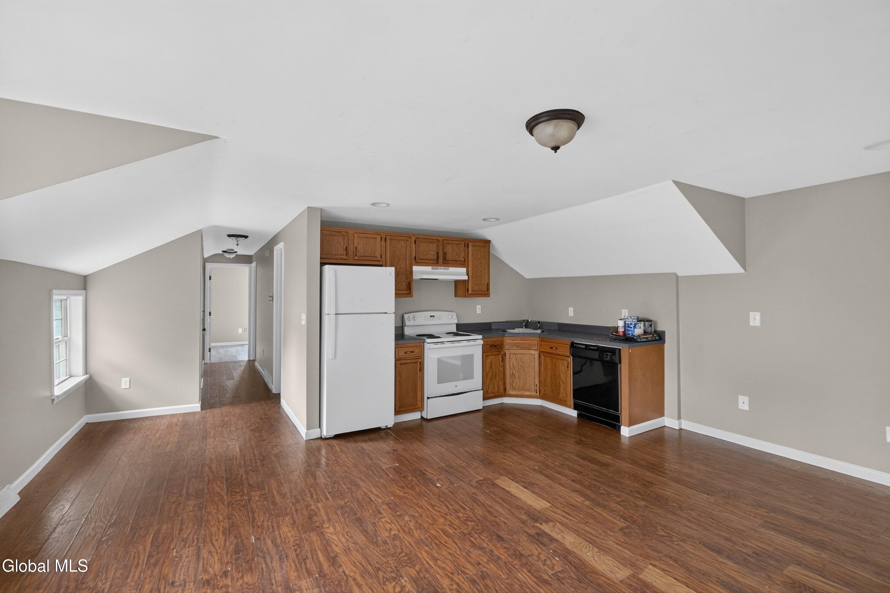 473 Washington Avenue Albany NY 12206