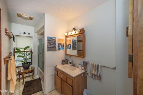 90 Middle Avenue Saratoga Springs NY 12866