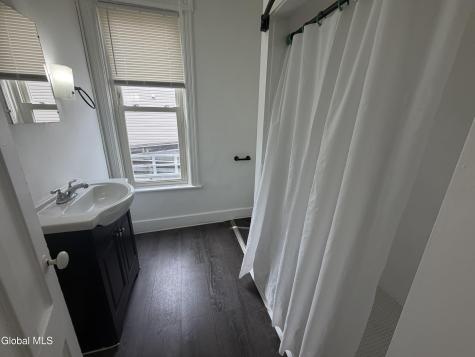 166 2nd Street Albany NY 12210