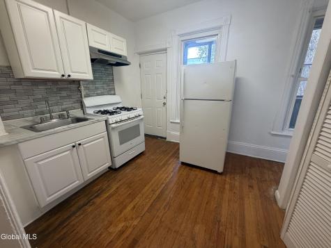 166 2nd Street Albany NY 12210