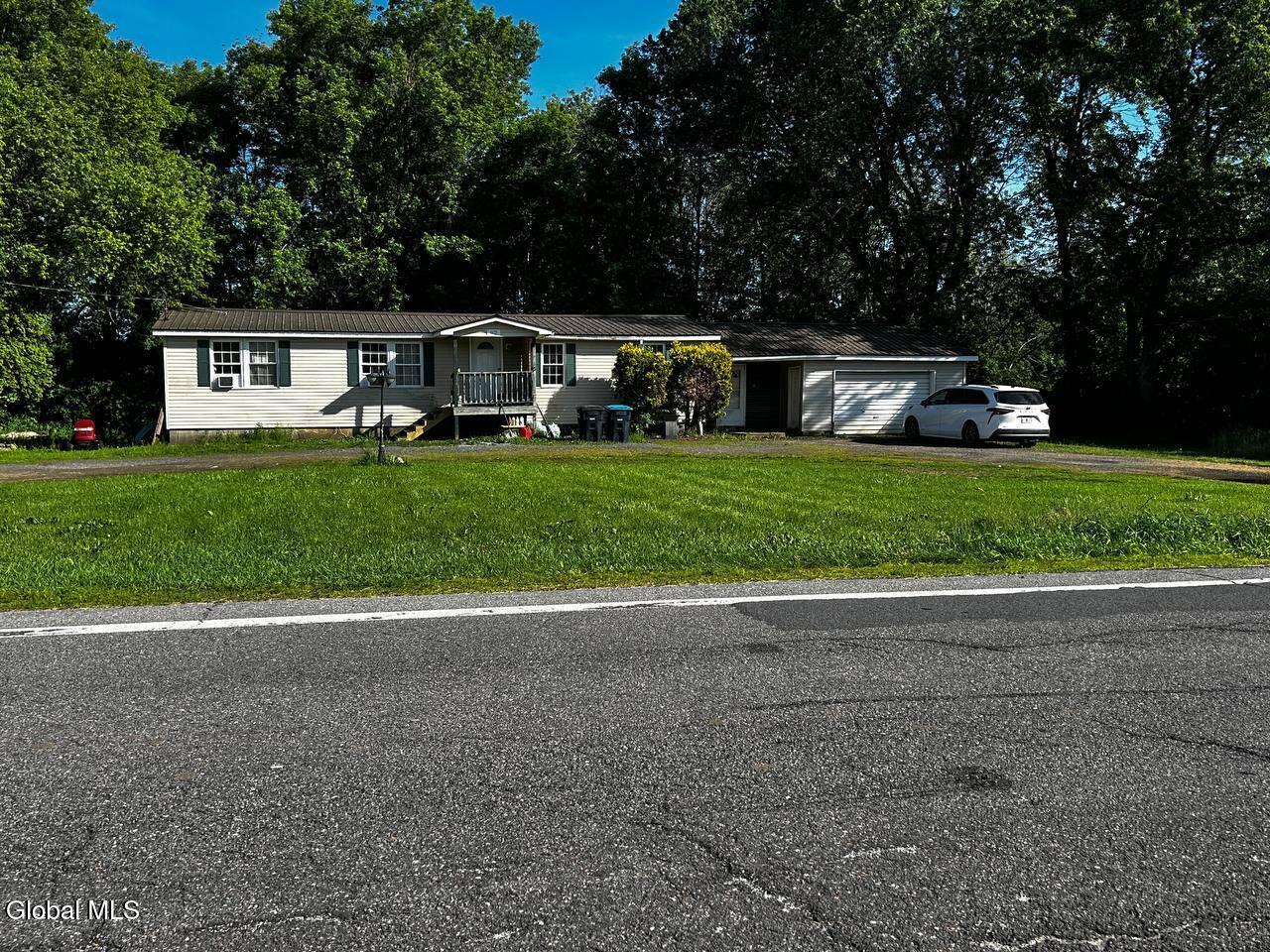 92 New York 37b Massena NY 13662