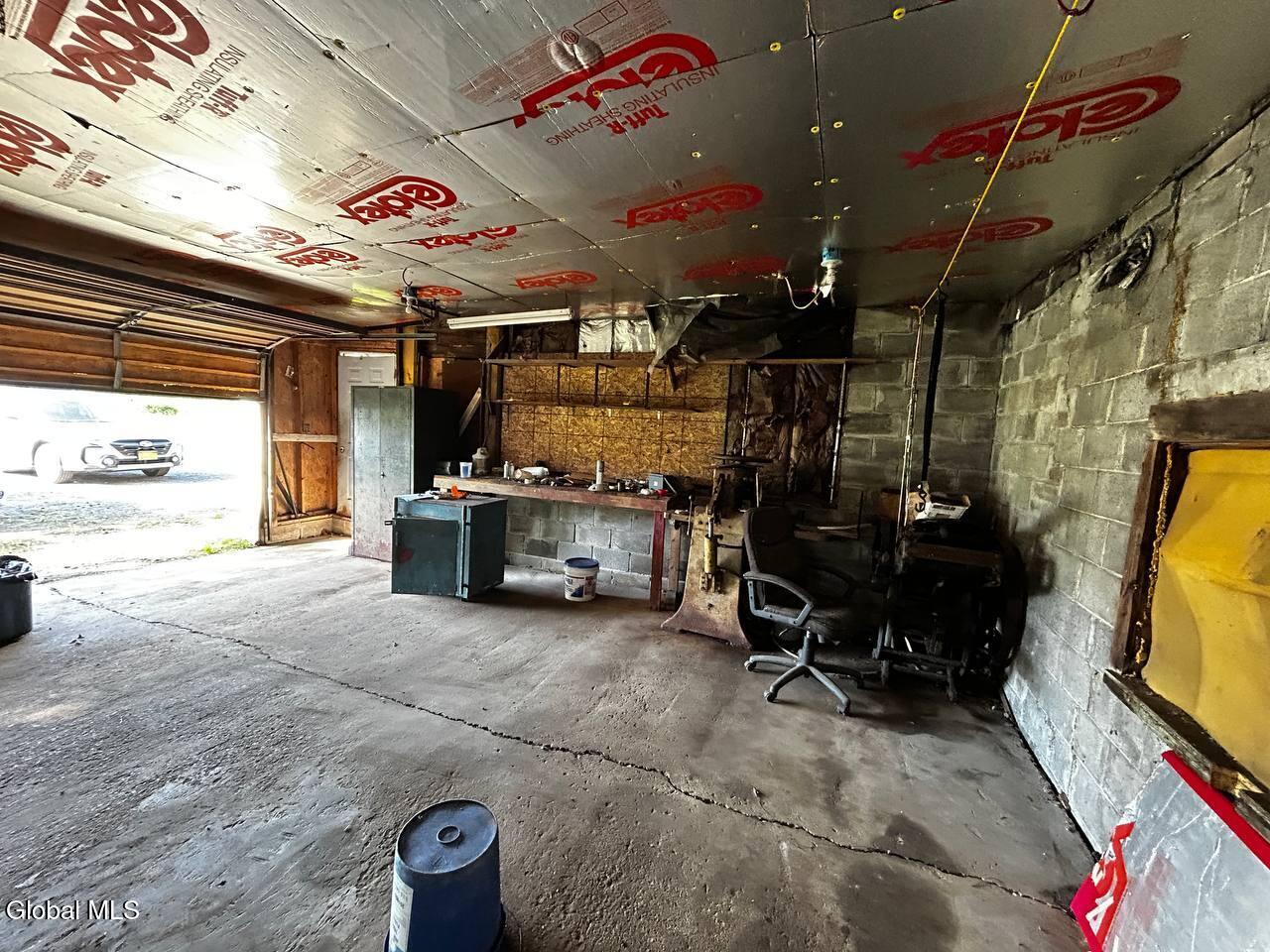 92 New York 37b Massena NY 13662