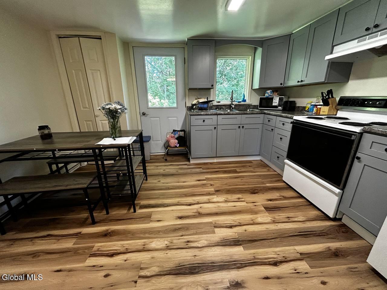 92 New York 37b Massena NY 13662