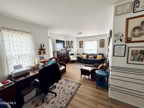 29 Wilson Avenue Amsterdam NY 12010
