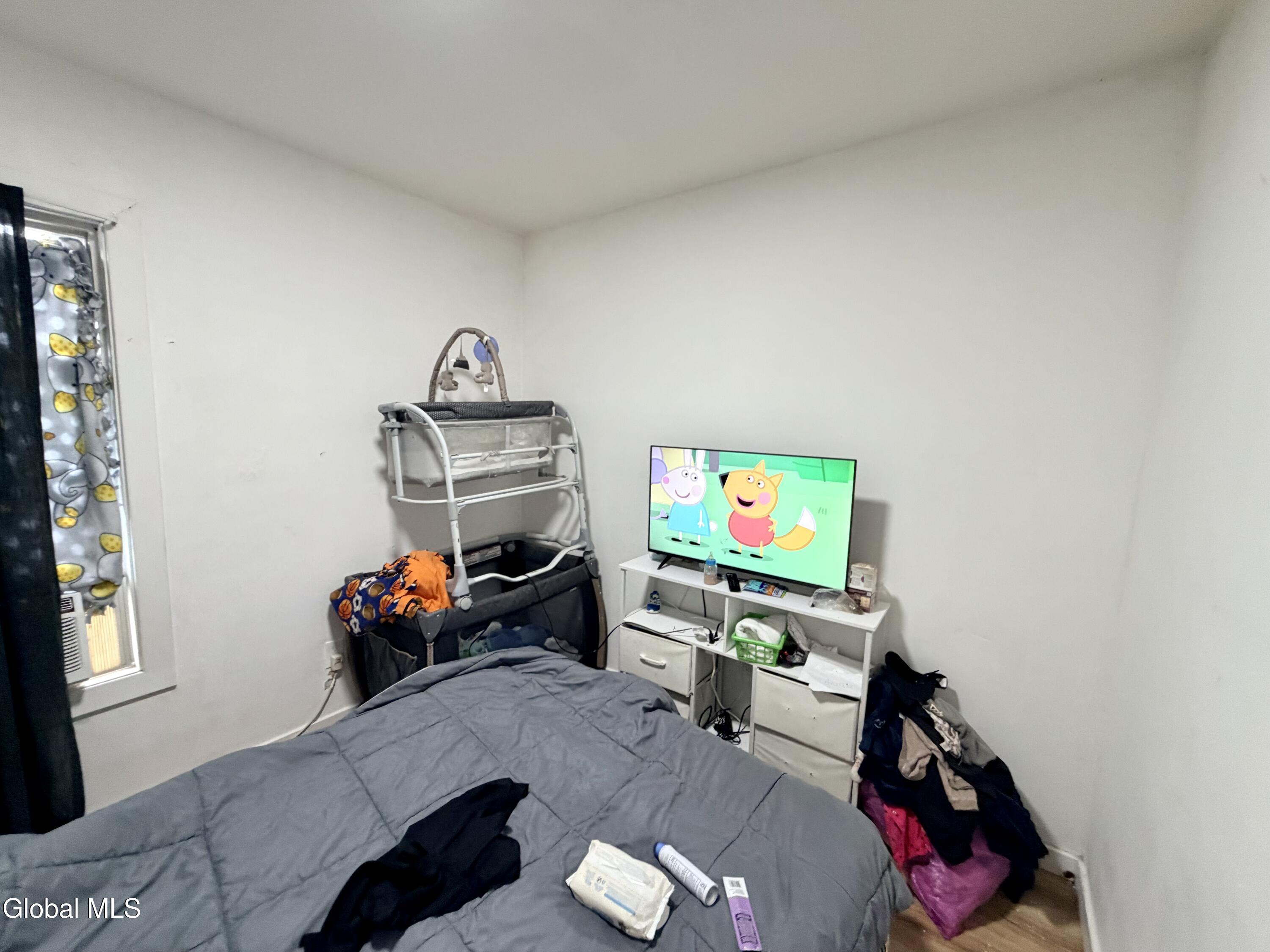 29 Wilson Avenue Amsterdam NY 12010