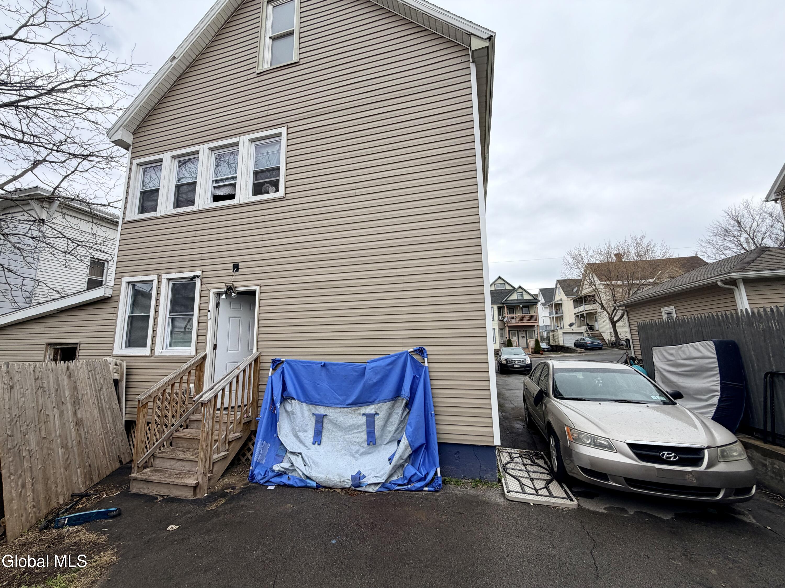 29 Wilson Avenue Amsterdam NY 12010