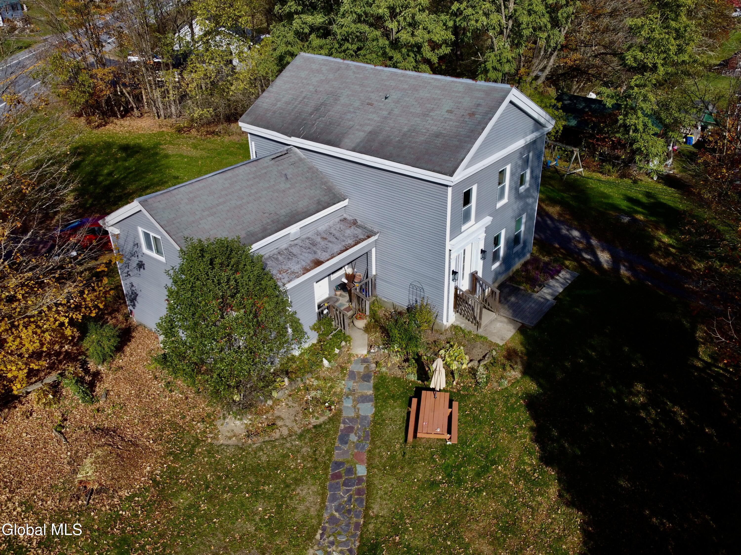 44 Greenfield Lane Hampton NY 12837