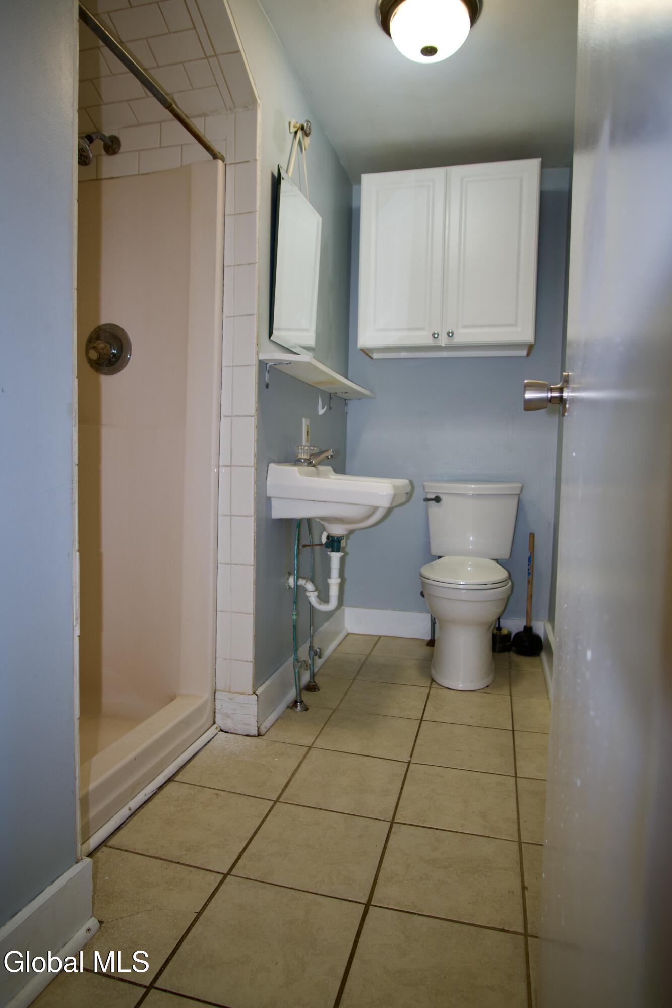 44 Greenfield Lane Hampton NY 12837